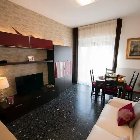 A Casa Di Simone A Viareggio Appartement Buitenkant foto