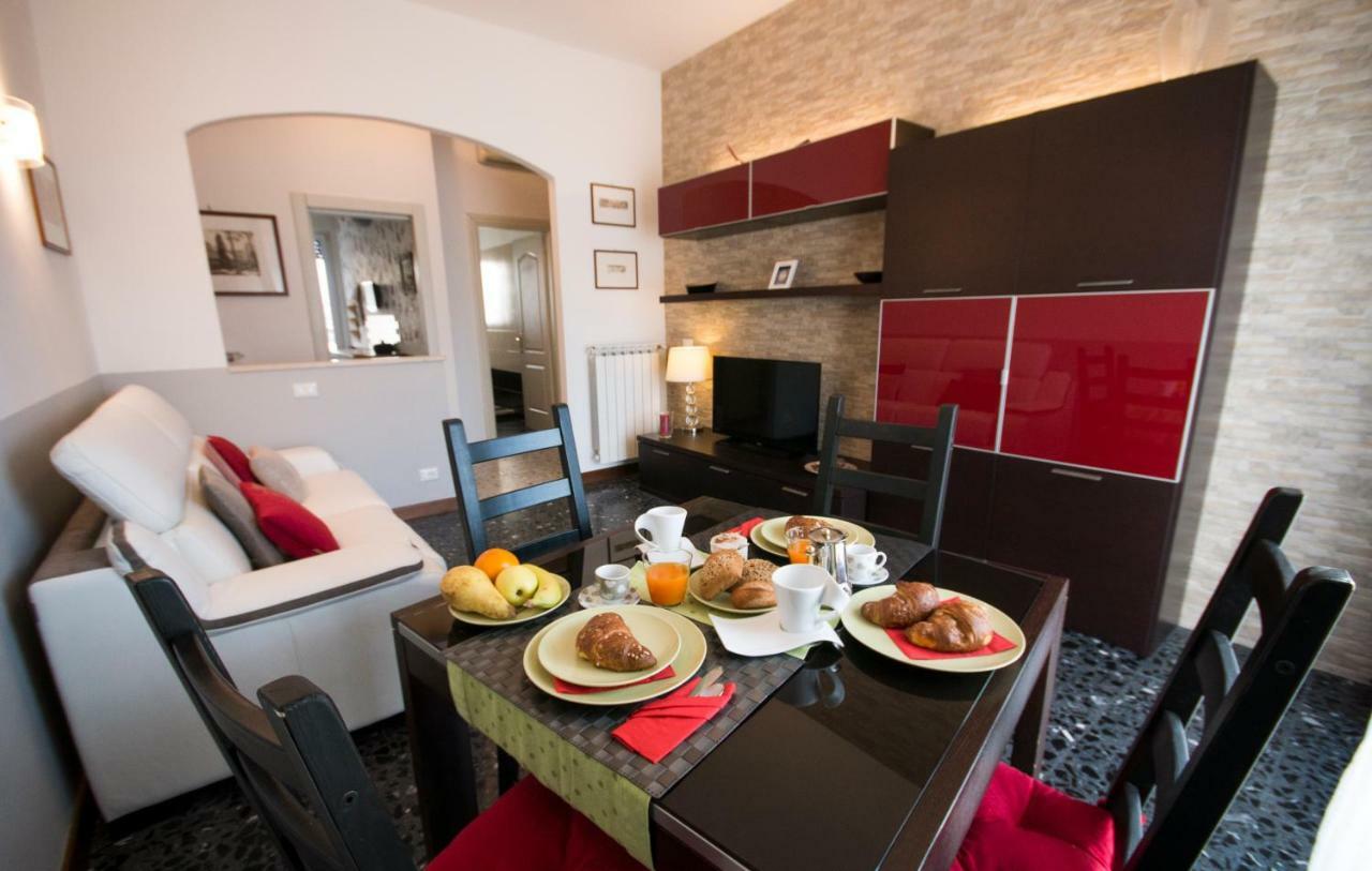 Apartment A Casa Di Simone A Viareggio